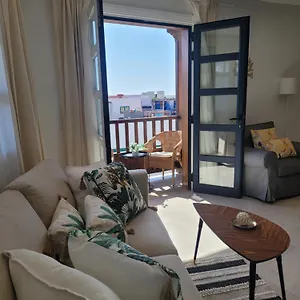 Realidad Playa Blanca (Lanzarote)